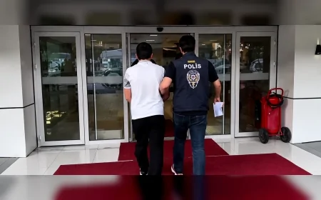 İçişleri Bakanlığı: “Siber Suçlarla Mücadele Kapsamında Son 5 Günde Düzenlenen Operasyonlarda 330 Şüpheli Yakalandı”