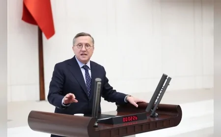İYİ Parti Kocaeli Milletvekili Lütfü Türkkan: “İzmit Körfezi dip çamuru projesinde sorulara yanıt verilmiyor”