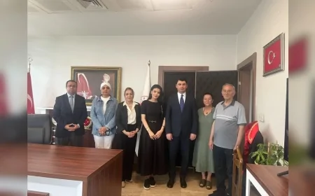 Uyuşturucu ile Mücadele ve Eğitim Derneği Heyeti Ceza ve Tevkifevleri Genel Müdürlüğü’ne 2026 Uyuşturucu Analiz Raporu’nu Sundu