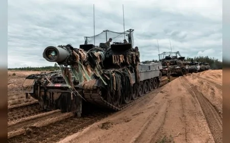 Almanya’nın Litvanya’daki kalıcı tank tugayı ilk kez geniş çaplı muharebe tatbikatına katıldı