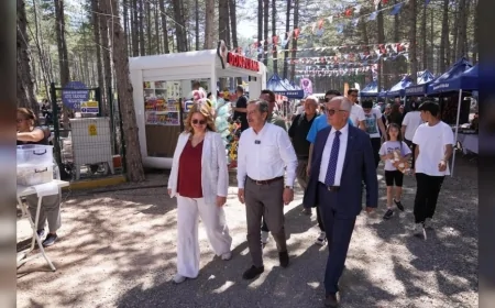 Tepebaşı Belediye Başkanı Dt. Ahmet Ataç 38. Geleneksel Tepreş Şenliği’nde vatandaşlarla buluştu