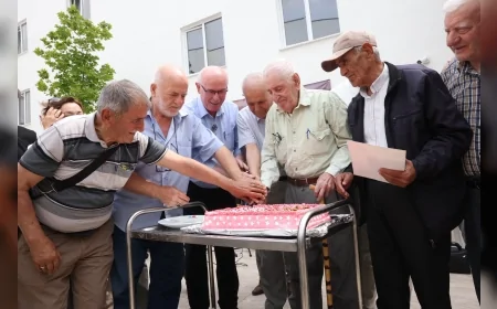 Odunpazarı Belediye Başkanı Kazım Kurt: “Burası bir aile yuvası, kendinizi yalnız hissetmeyin”