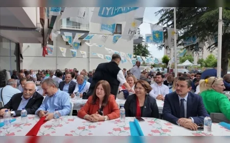 İYİ Parti Pursaklar İlçe Başkanlığı’nın Teşkilat Buluşması Ankara’da Yoğun Katılımla Gerçekleştirildi