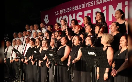 Efeler Belediye Başkanı Anıl Yetişkin’in Pınarbaşı Mesire Alanı’nda Düzenlediği Konserler Binlerce Sanatseveri Buluşturdu