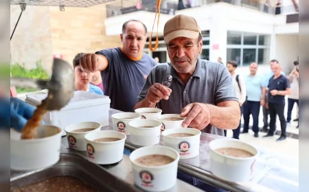 Denizli Büyükşehir Belediye Başkanı Bülent Nuri Çavuşoğlu: “Ortak değerler etrafında kenetleniyoruz”