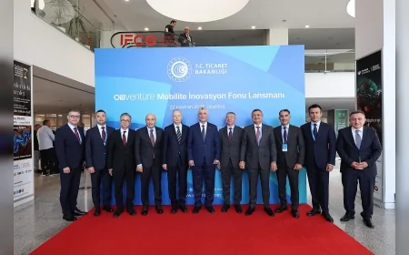 Ticaret Bakanı Ömer Bolat: “Otomotiv Endüstrimizin Küresel Rekabet Gücünü Artıracak Adımları Ele Aldık”