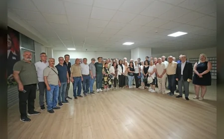 Karşıyaka Belediye Başkanı Yıldız Ünsal: “Bu yerleşke kentimize değer katan güçlü bir dayanışma alanı”