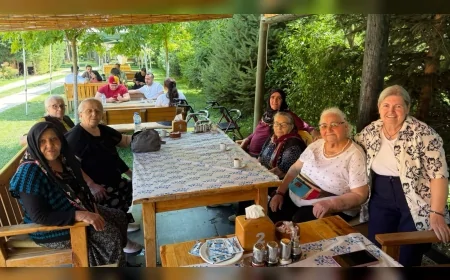 Tepebaşı Belediye Başkanı Dt. Ahmet Ataç: “Deneyimli vatandaşlarımızın yaşamın içinde olmalarını önemsiyoruz”