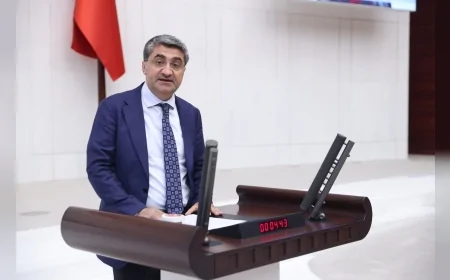 DEVA Partisi Genel Başkan Yardımcısı Mehmet Emin Ekmen: “Muz üreticisi ile market fiyatı arasındaki makas sürdürülemez noktada”