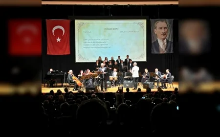 EÜ Devlet Türk Mûsıkîsi Konservatuvarı Klasik Türk Müziği Korosu 30. Yılını Özel Konserle Kutladı