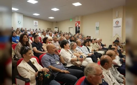 Denizli Büyükşehir Belediyesi Destekli Çal Karası Sempozyumu Bağcılık, Turizm ve Bölgesel Kalkınmayı Aynı Platformda Buluşturdu