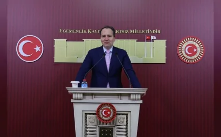 Yeniden Refah Partisi Genel Başkanı Dr. Fatih Erbakan: “Türkiye’nin ihtiyacı göstermelik paketler değil, gerçek adalettir”