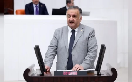 DEVA Partisi Genel Başkan Yardımcısı Hasan Karal: “Güç insanı değiştirmek zorunda değildir, güç ile erdem bir arada olabilir”