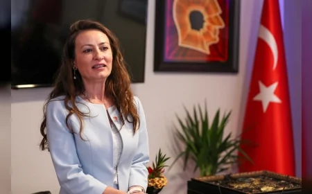 CHP Manisa İl Başkanı İlksen Özalper: "2025-2026 eğitim öğretim yılının sonunda sınıfta kalan Milli Eğitim Bakanlığı olmuştur"