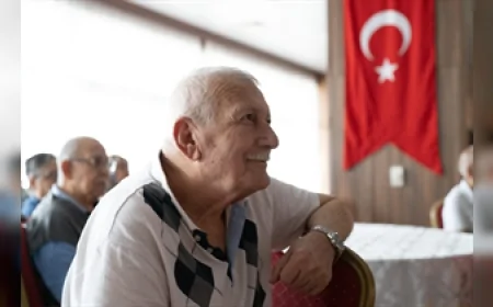 ZÜBEYDE HANIM HUZUREVİ’NDE BABALAR GÜNÜ DUYGUSAL ANLARA SAHNE OLDU