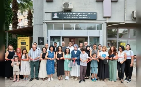 DENİZLİ BÜYÜKŞEHİR 6. ULUSLARARASI KARİKATÜR YARIŞMASI’NDA ÖDÜLLER SAHİPLERİNİ BULDU BAŞKAN ÇAVUŞOĞLU “SANATIN DİLİ, DİNİ, CİNSİYETİ OLMAZ”