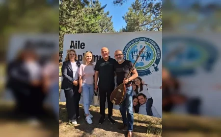 Aile İçi İletişim ve Toplum Sorunları Derneği Genel Başkanı Zeynep Göktaş: “Bugün burada üç kuşağı aynı sofrada buluşturarak bunun mümkün olduğunu bir kez daha gösterdik”