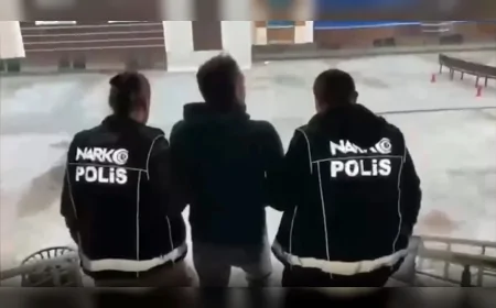 İçişleri Bakanlığı: “69 İlde Düzenlenen Narkotik Operasyonlarında 708 Kilo Uyuşturucu Madde ile 2 Milyon 971 Bin 219 Adet Uyuşturucu Hap Ele Geçirildi”