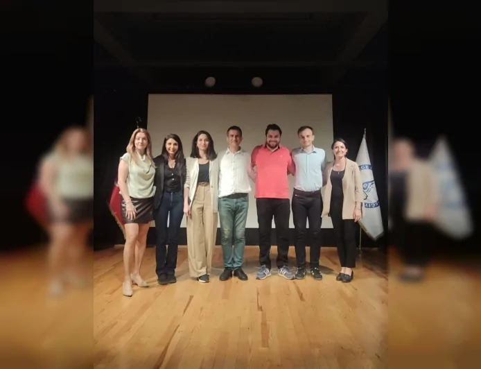 Ege Üniversitesinin geliştirdiği mentör destekli model öğretmenlerin mesleki gelişiminde psikolojik ihtiyaçları merkeze alıyor