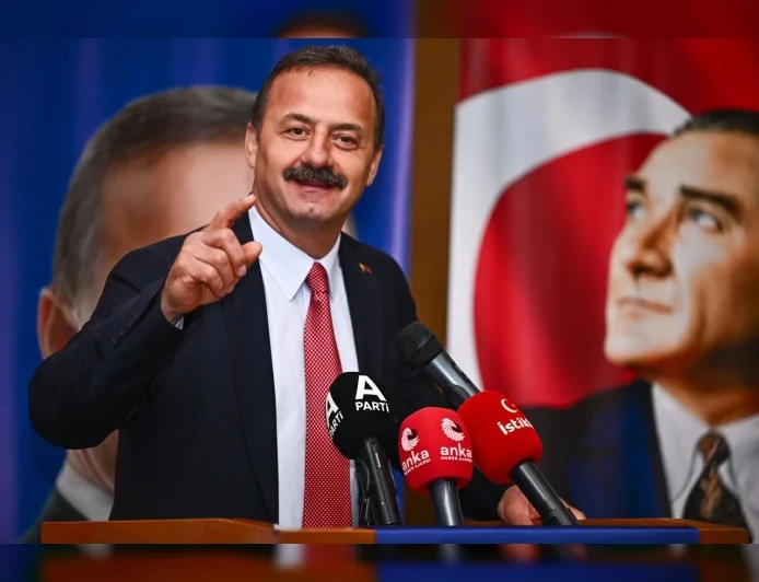 ANAHTAR PARTİ GENEL BAŞKANI YAVUZ AĞIRALİOĞLU: “TÜRKİYE KENDİ GERÇEK KAPASİTESİNE GÖRE YÖNETİLMİYOR”