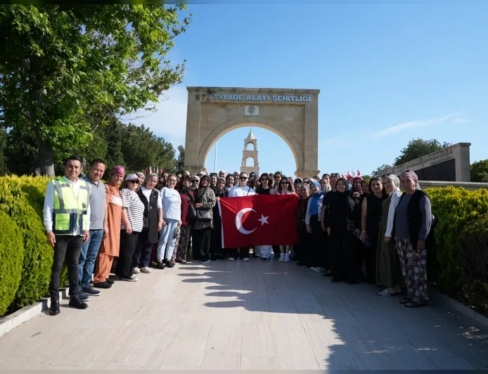 Denizli Büyükşehir Belediyesi Kırsaldaki Kadınları Çanakkale’nin Tarihi Mirasıyla Buluşturuyor