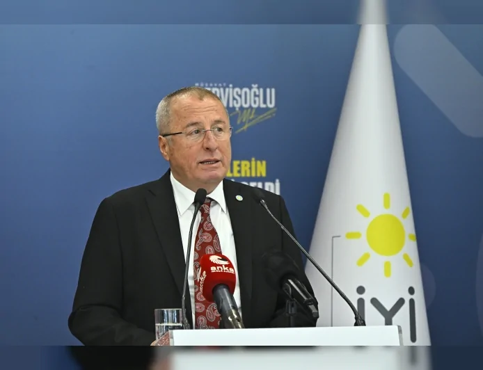 İYİ Parti Hukuk ve Seçim İşleri Başkanı Hakan Şeref Olgun: “Bu Bir Parti Etkinliği Değildir Bu Türkiye'nin Hukuk Vicdanının Harekete Geçirilmesidir”