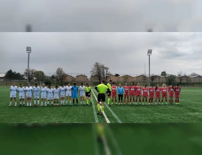 İş İnsanı Dora Kübra Yıldız Kadın Futboluna Verdiği Destekle Sosyal Sorumlulukta Dikkat Çekiyor