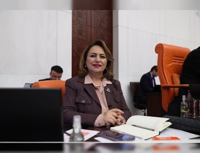 CHP Adana Milletvekili Dr. Müzeyyen Şevkin: “Adana’nın potansiyelini ortaya çıkaracak kalkınma hamlesi şart”