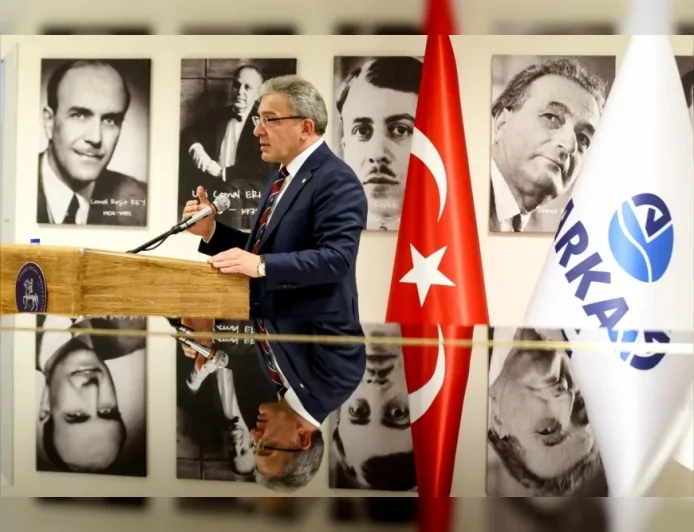 Arkas Holding Yönetim Kurulu Başkanı Lucien Arkas’ın bağışladığı Steinway &amp; Sons piyanosu DEÜ Devlet Konservatuvarı’nda hizmete açıldı