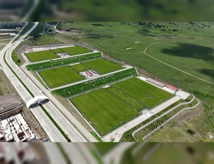 Erzurum Büyükşehir Belediye Başkanı Mehmet Sekmen: “Sporun kalbi her daim Erzurum’da atacak”