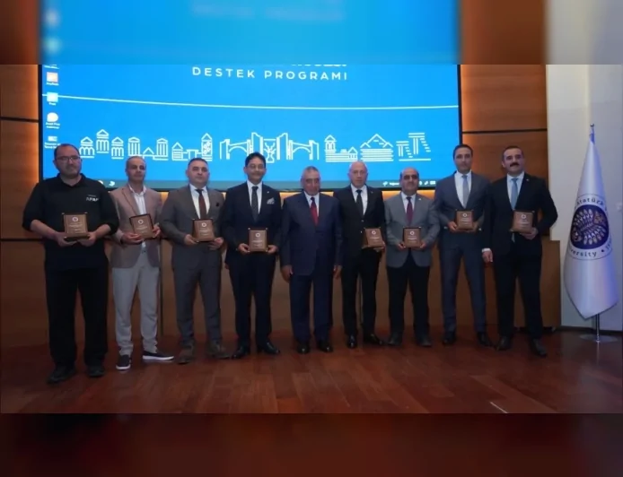 Erzurum’un 100 Temel İhtiyacı Belirlendi ETSO’ya Proje Sürecine Katkılarından Dolayı Teşekkür Plaketi Verildi