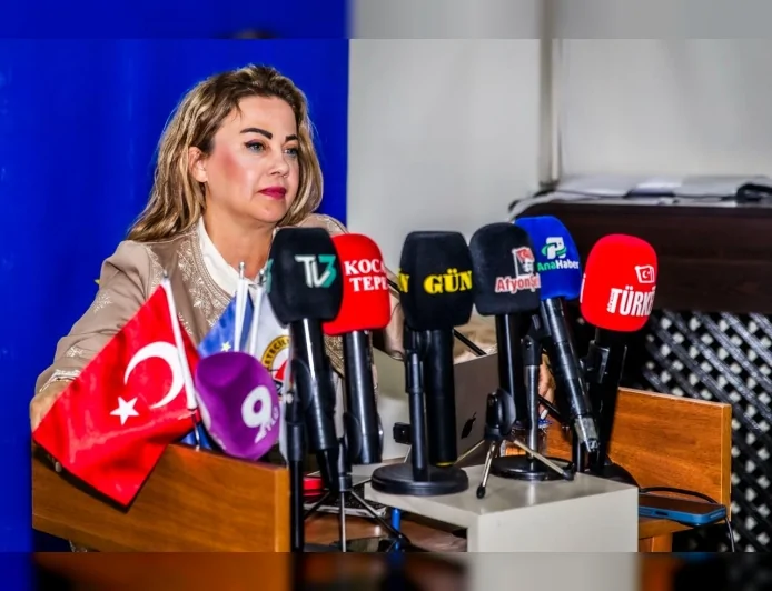 İzmir Gazeteciler Cemiyeti Başkanı Dilek Gappi: “Etik Değerlere Bağlı Gazeteciliği Dayanışmayla Güçlendirmeyi Hedefliyoruz”