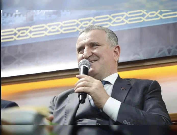 Gençlik ve Spor Bakanı Dr. Osman Aşkın Bak: “Şampiyon olan Fenerbahçe Beko’yu tebrik ediyorum”