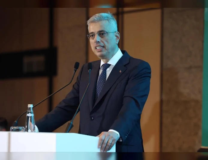 Sağlık Bakanı Kemal Memişoğlu: “Kanser taramalarına kısa mesajla davet uygulamamızda 3. etabı başlattık”
