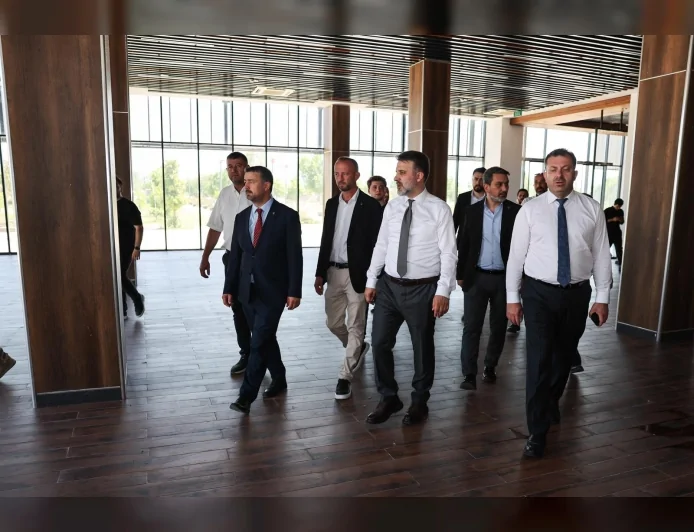 Bursa Büyükşehir Belediyesi Başkan Vekili Şahin Biba: “Mustafakemalpaşa Hak Ettiği Hizmetlere En Kısa Zamanda Kavuşacak”