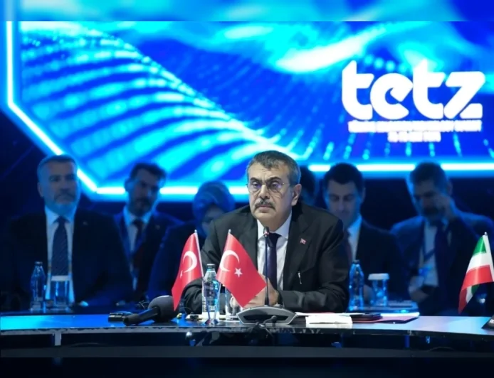 MİLLÎ EĞİTİM BAKANI YUSUF TEKİN: “YAPAY ZEKÂ VE EĞİTİM TEKNOLOJİLERİNİ İNSAN ONURUNU MERKEZE ALARAK GELİŞTİRİYORUZ”