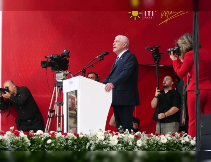 İYİ PARTİ MUĞLA İL BAŞKANI DAVUT CUMHUR AKMEŞE: “TANDOĞAN’DA YÜKSELEN SES CUMHURİYETİN VE MİLLÎ İRADENİN ORTAK SESİ OLDU”