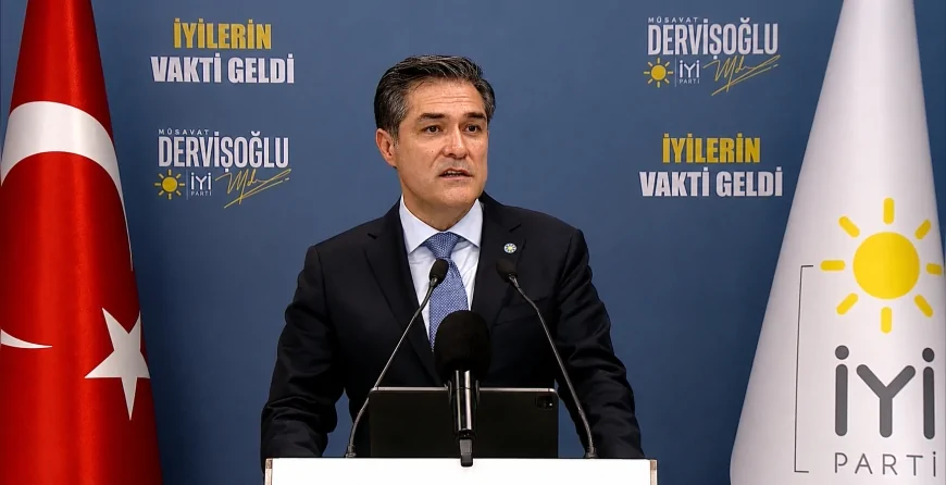 İYİ Parti Sözcüsü Buğra Kavuncu: “Majestelerinin muhalefetini yaratmaya çalışıyorlar”