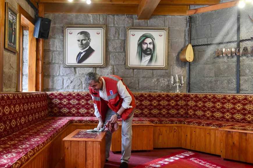 Ankara Büyükşehir Belediyesi Kurban Bayramı Öncesi İbadethane ve Evlerde Kapsamlı Temizlik Çalışması Yürüttü