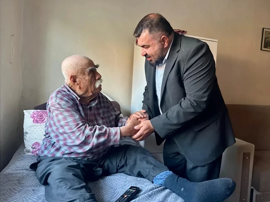 AK PARTİ HEKİMHAN İLÇE BAŞKANI SALİM AKYÜZ BAYRAM BOYUNCA VATANDAŞLARLA BULUŞTU