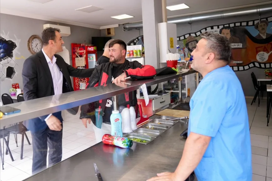 Giresun Belediye Başkanı Fuat Köse Esnaf ve Vatandaşlarla Buluştu: “Belediyecilik Anlayışımızın Merkezinde Vatandaşlarımız Var”