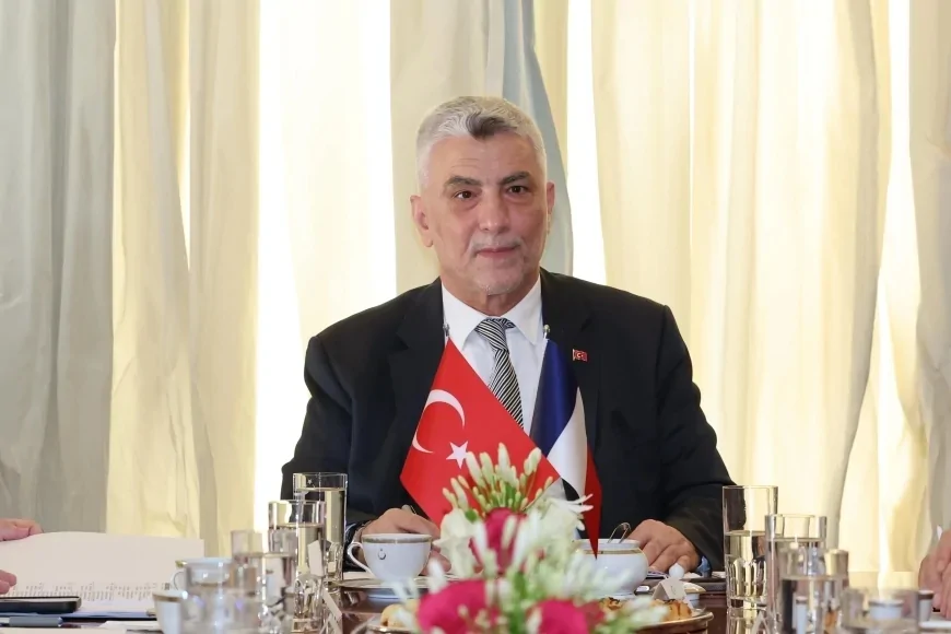Ticaret Bakanı Prof. Dr. Ömer Bolat Paris’te Türkiye-Fransa ekonomik iş birliği için temaslarda bulundu