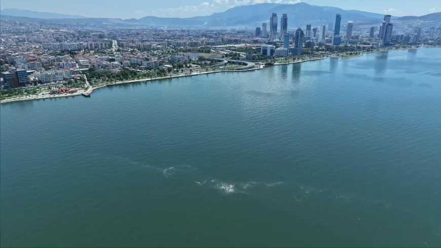 İzmir Büyükşehir Belediyesi İzmir Körfezi’nde 14’üncü kez dış kaynaklı kirlilik tespit edildiğini açıkladı