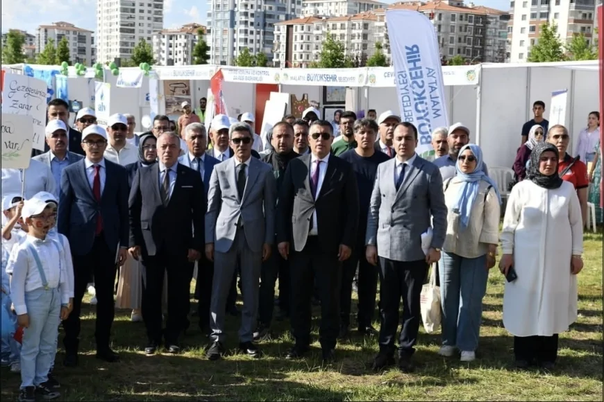 Yeşilyurt Belediyesi’nin İklim Değişikliği Temalı Resim Sergisinde Ödüller Sahiplerini Buldu