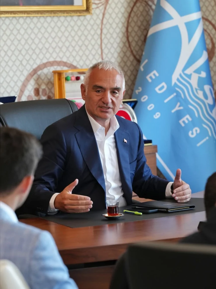 Kültür ve Turizm Bakanı Mehmet Nuri Ersoy: “Yerel yönetimlerimizle uyum içerisinde şehirlerimize daha fazla hizmet üretmeye devam edeceğiz”