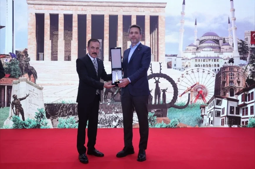 Enerji ve Tabii Kaynaklar Bakanı Alparslan Bayraktar: “Enerjide Bağımsızlık Milletin 86 Milyon Ferdinin Kızılelma’sıdır”
