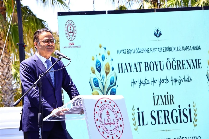İzmir İl Millî Eğitim Müdürü Dr. Ömer Yahşi: “İnsanın Her Daim Kendini Dönüştürmesi ve Eğitmesi Gereklidir”