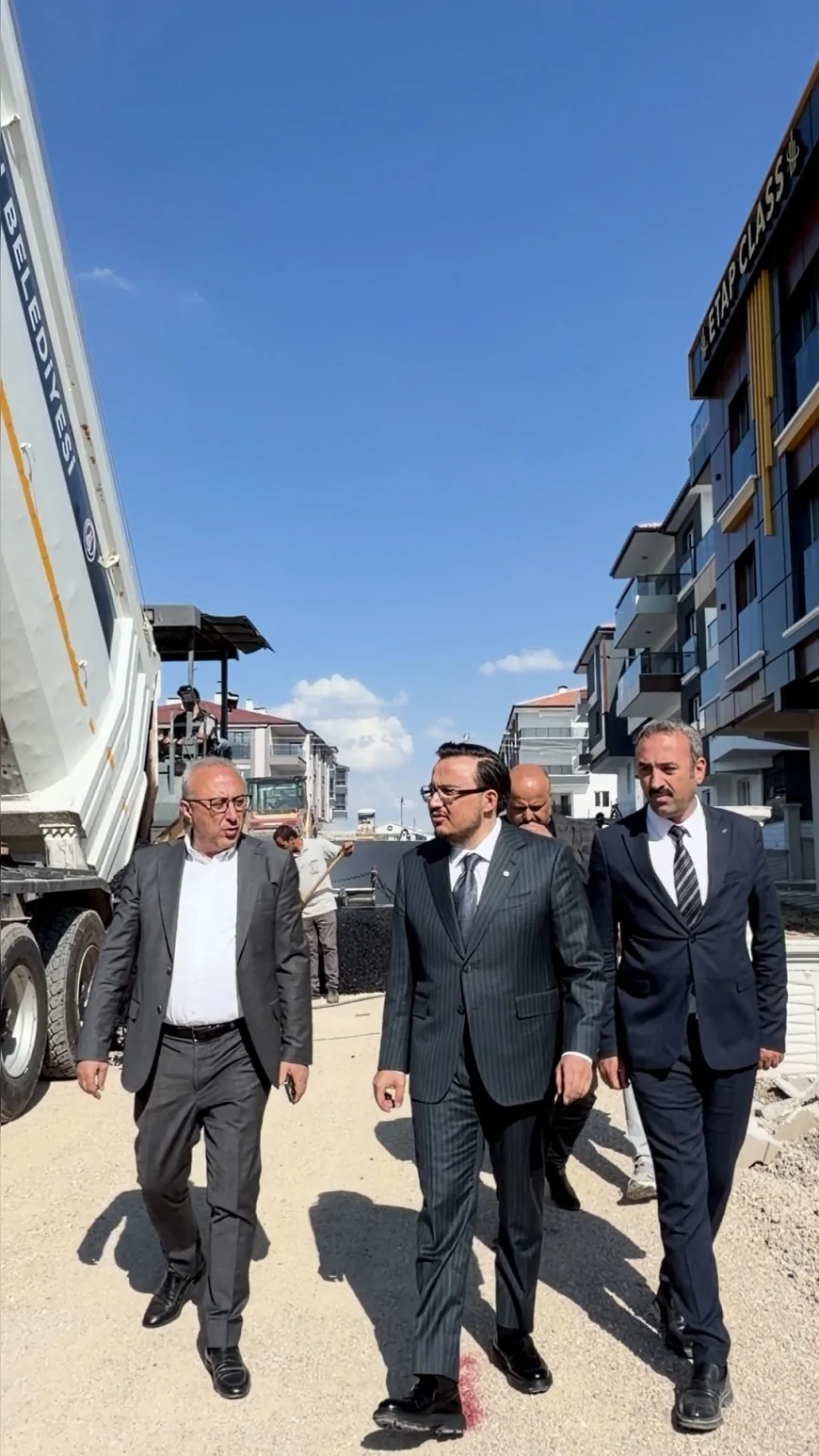 Sincan Belediyesi Genel Koordinatörü İsmail Can Ocak: “Asfalt girmeyen sokağımız kalmayacak”