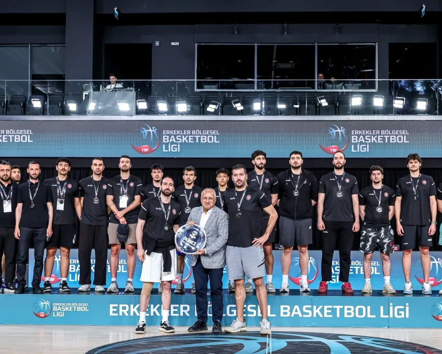 Çorum Belediyesi Spor Kulübü Erkek Basketbol Takımı Türkiye Basketbol 2. Ligi’ne Yükseldi