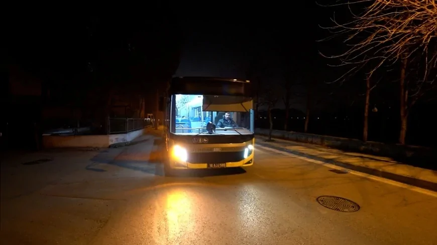 Bursa Büyükşehir Belediyesi Gece Ulaşımında Yeni Düzenlemeyi Devreye Aldı
